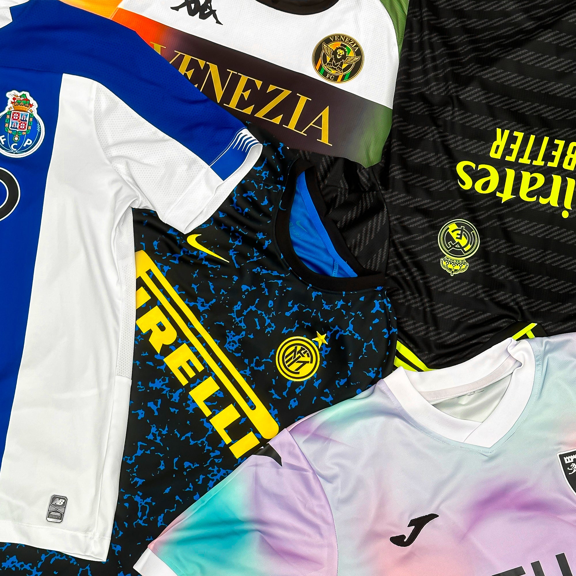 Kids Football Shirt Mystery Box voetbaltenues Mystershirt