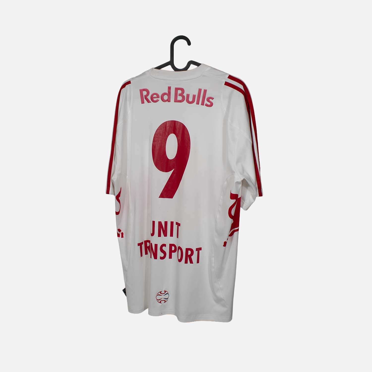 Red Bull Salzburg 2009-10 Home Shirt - #9 voetbaltenues Mystershirt